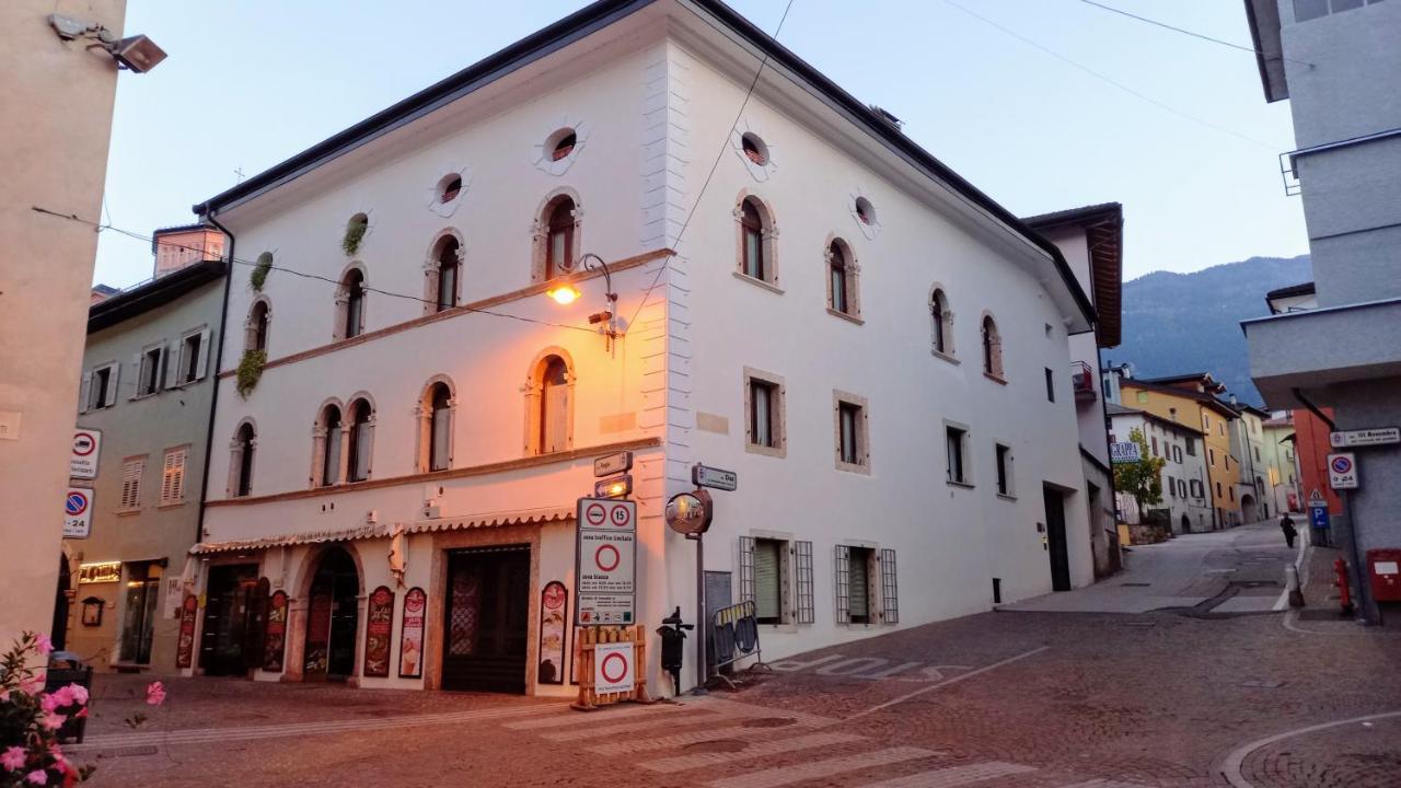 Appartement Antica Dimora à Levico Terme Extérieur photo